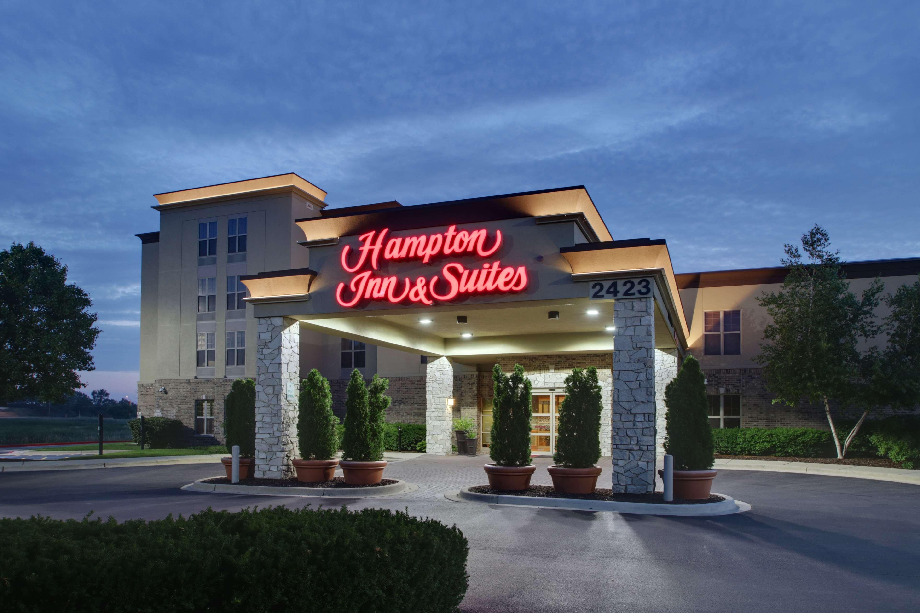Hampton Inn & Suites Chicago/Aurora Eksteriør bilde